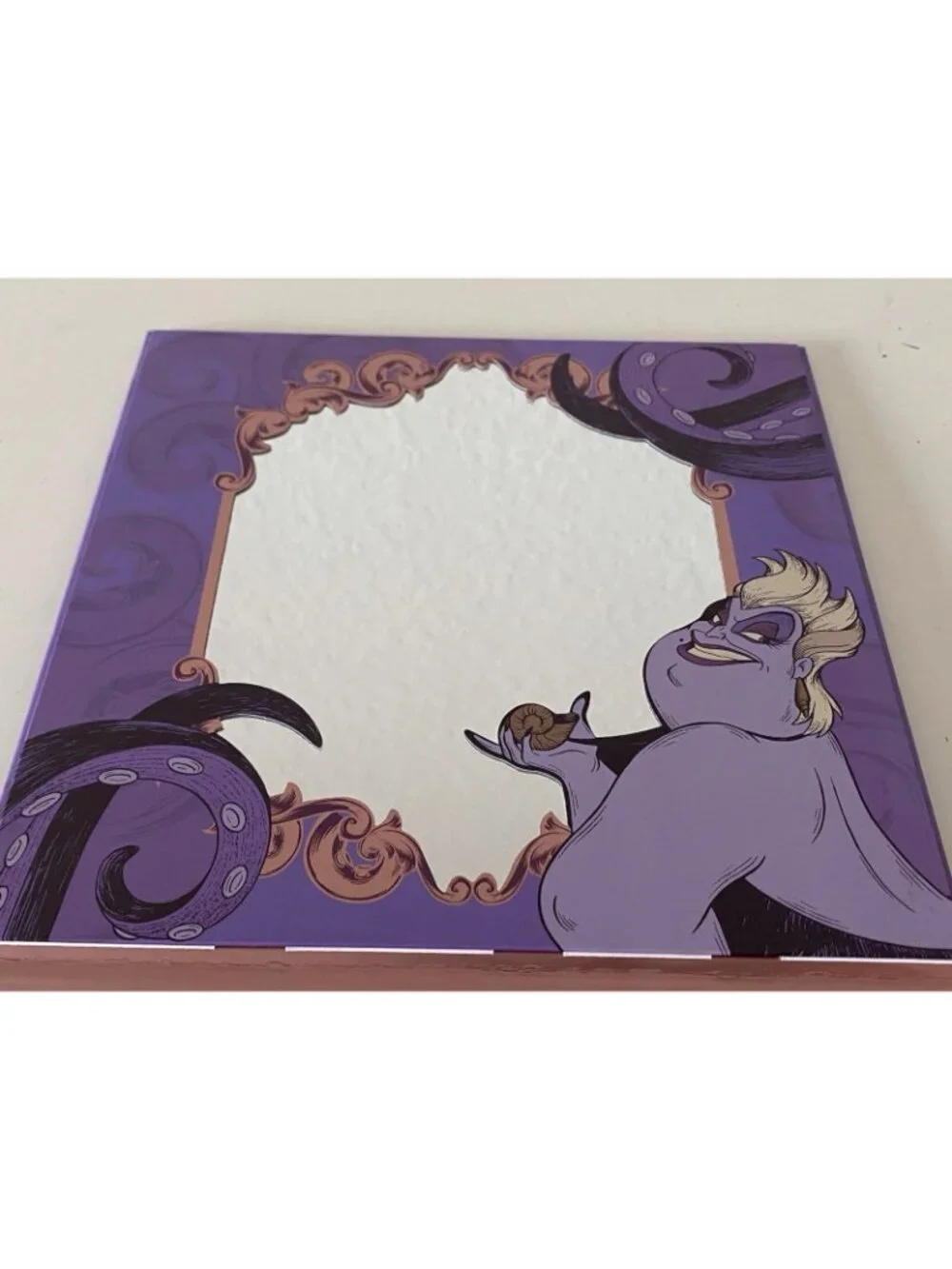 Taste Beauty Disney Villains Eyeshadow Palette Evil Queen 20 Shades Maleficent